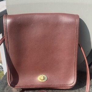 Coach 9620 Vintage Compact Pouch Crossbody